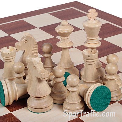 Medinės Šachmatų Figurėlės Staunton Nr. 6 baltos